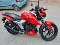 TVS Apache RTR 160 4V