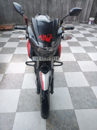 Black TVS Apache RTR 160 BS VI