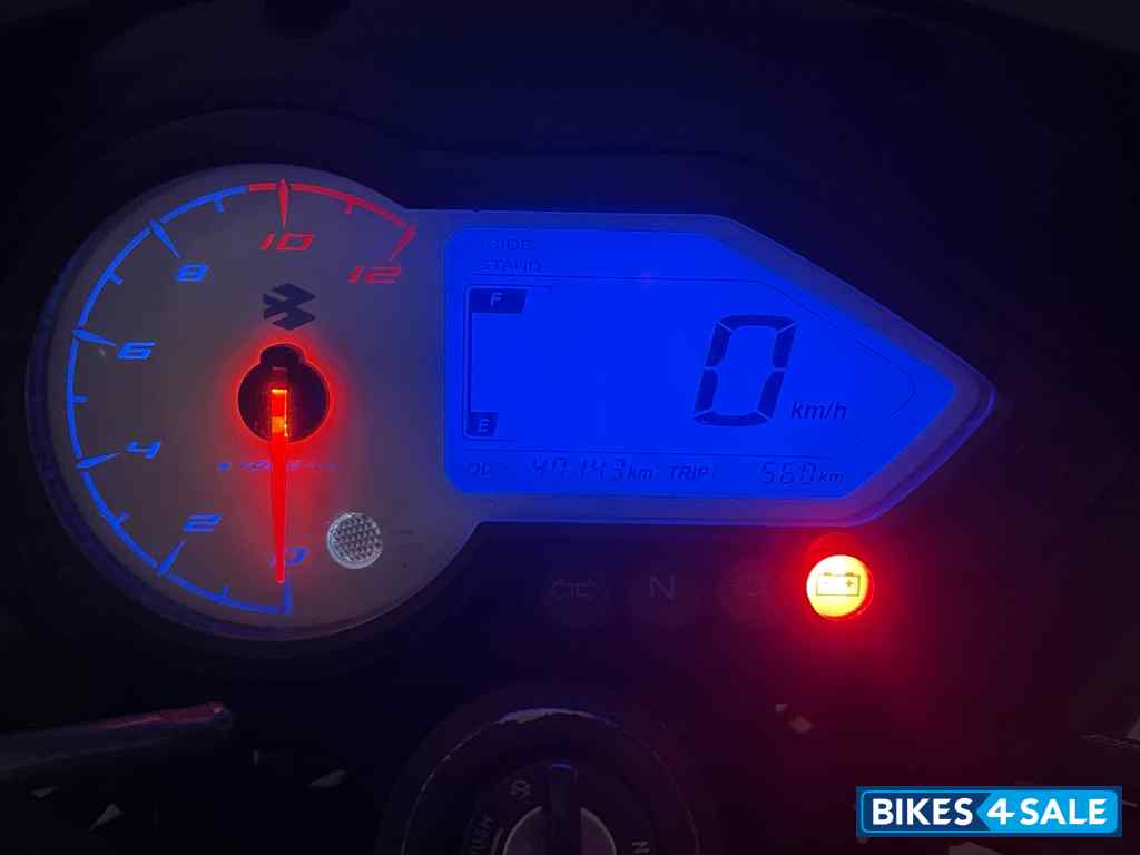 Bajaj Pulsar 150 Twin Disc Bajaj Pulsar 150 Twin Disc