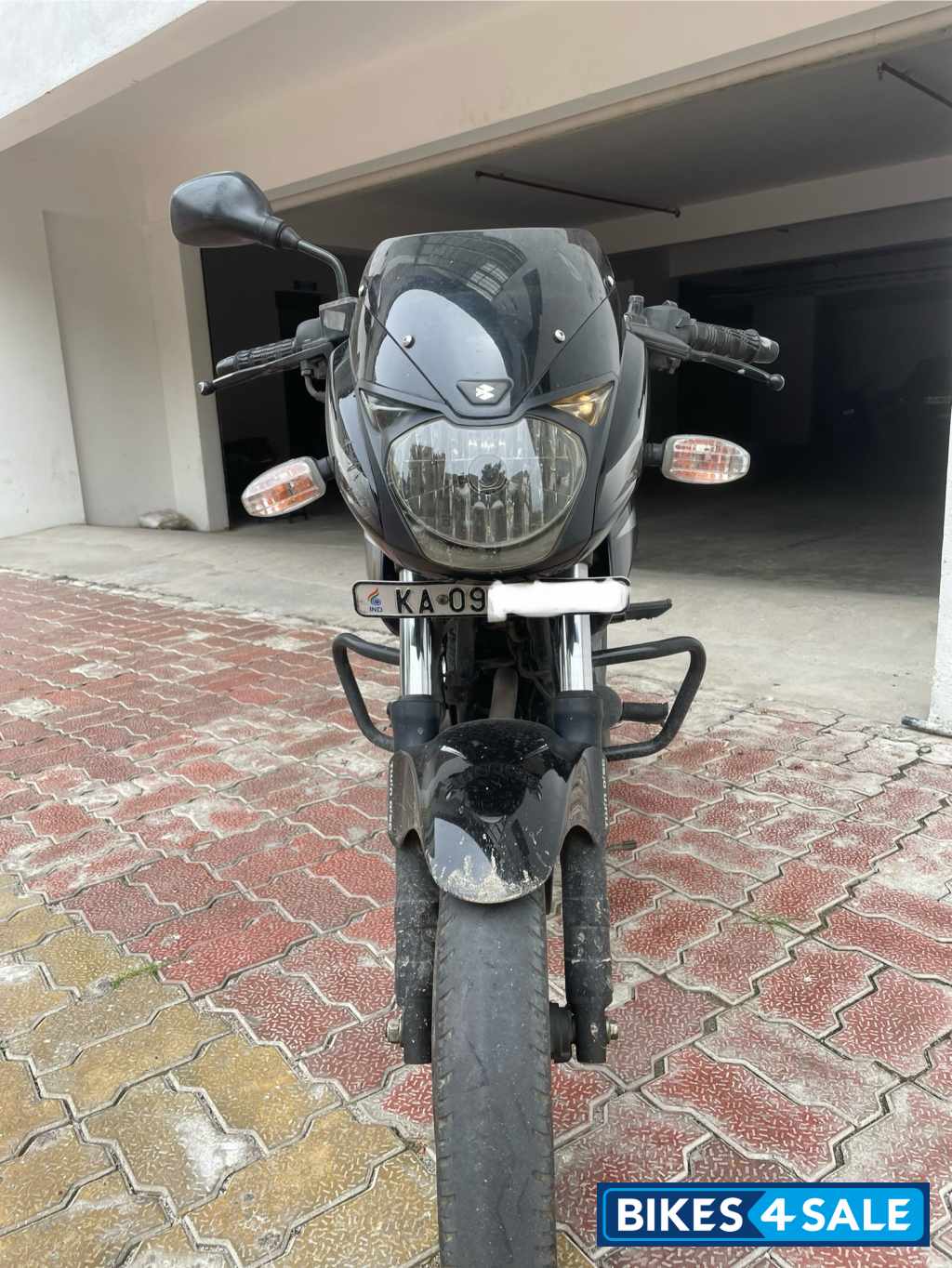 Bajaj Pulsar 150 Twin Disc Bajaj Pulsar 150 Twin Disc