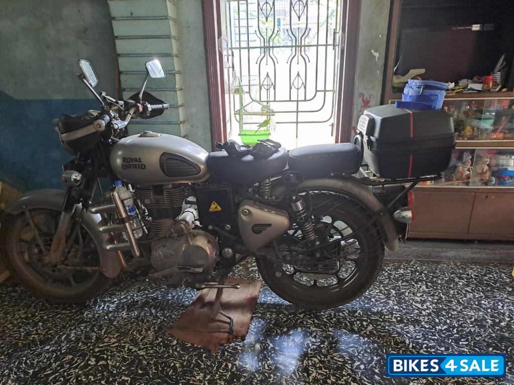 Royal Enfield Classic 350 Dual Channel BS6