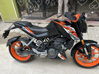 KTM Duke 125