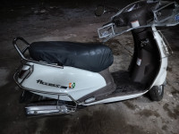 White ( Pearl) Suzuki Access 125