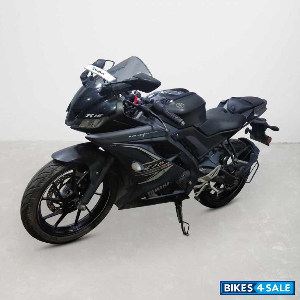 Yamaha YZF R15 V3