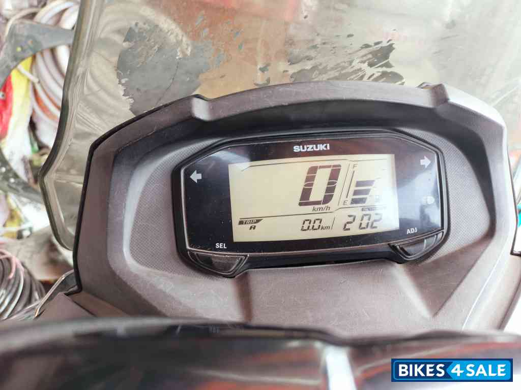 Suzuki Burgman Street