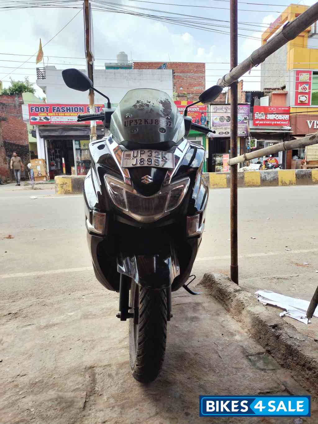 Suzuki Burgman Street