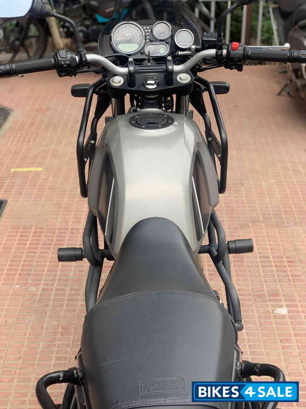 Gravel Grey Royal Enfield Himalayan 2021