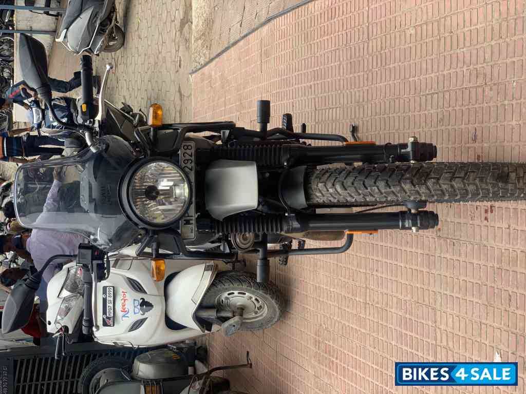 Gravel Grey Royal Enfield Himalayan 2021