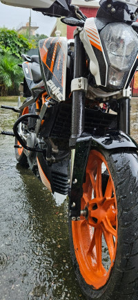 White And Orange KTM Duke 390