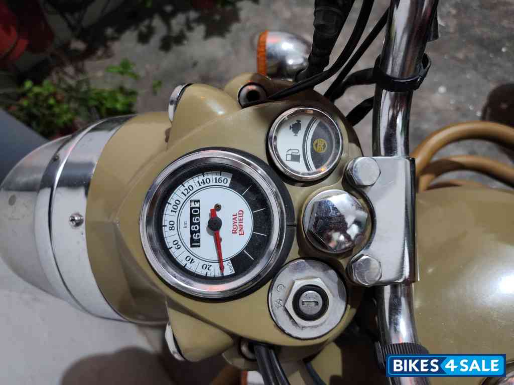 Royal Enfield Classic Desert Storm