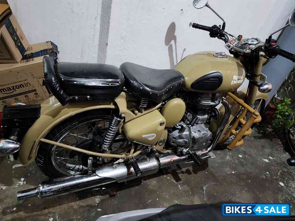 Royal Enfield Classic Desert Storm
