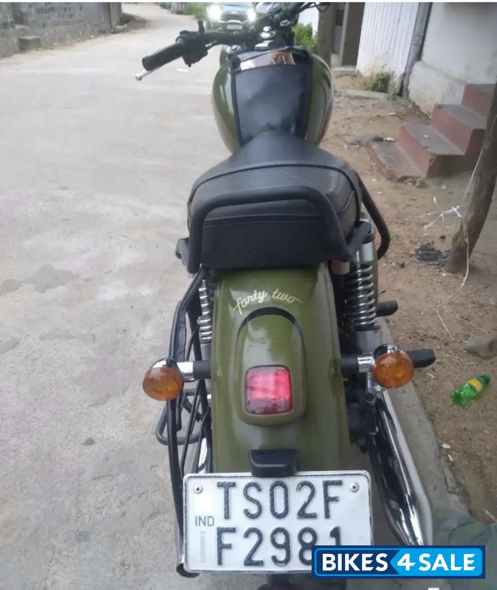 Jawa 42 Dual Channel ABS Orion Red