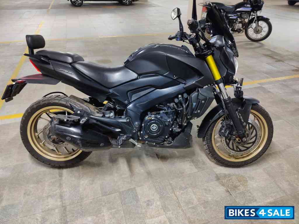 Bajaj Dominar 400 Disc