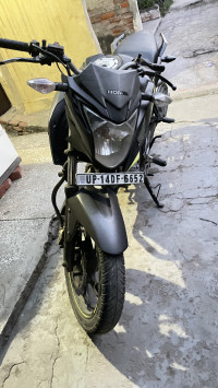 Honda CB Hornet 160R 2017 Model