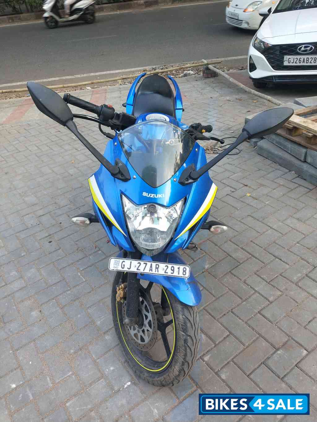Suzuki Gixxer SF