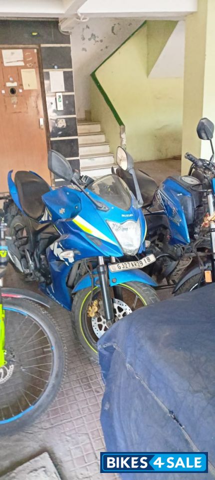 Suzuki Gixxer SF