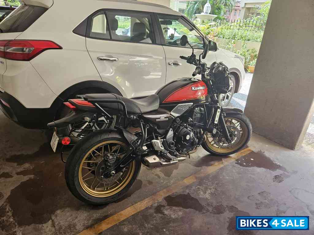 Red Gold Kawasaki 2022 Z650RS 50th Anniversary