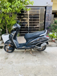 Metallic Black Honda Activa 4G