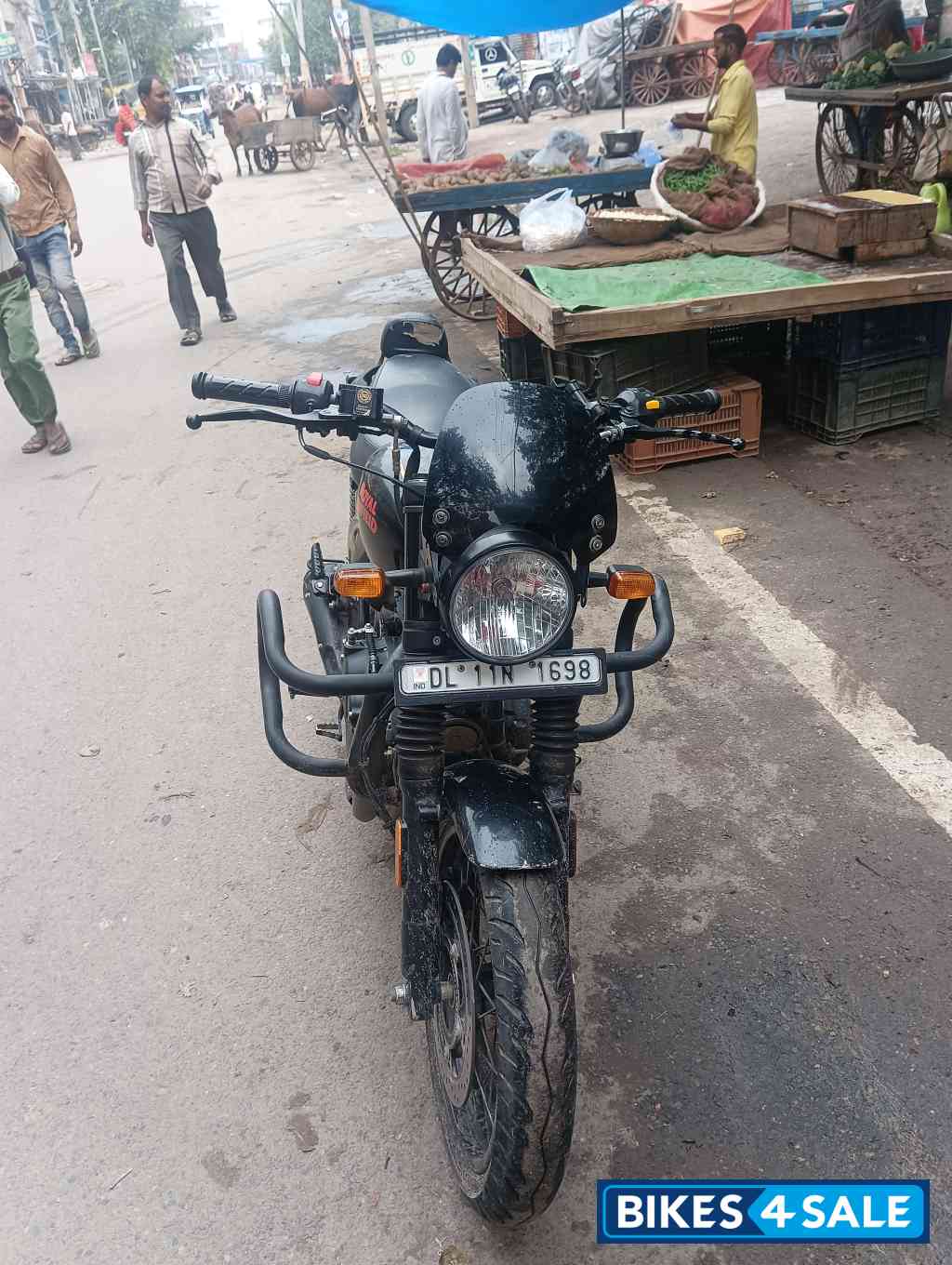 Royal Enfield Hunter Factory black