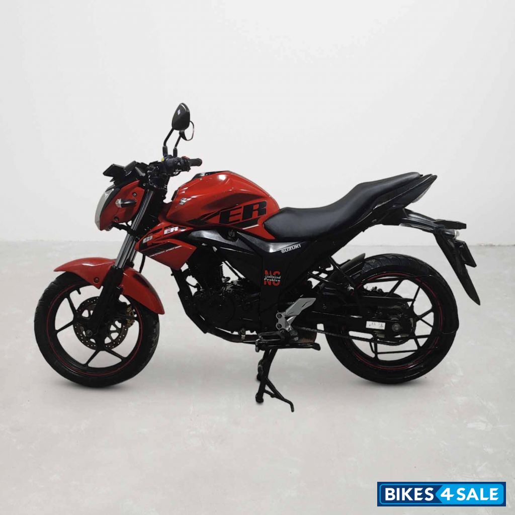 Suzuki Gixxer BS6