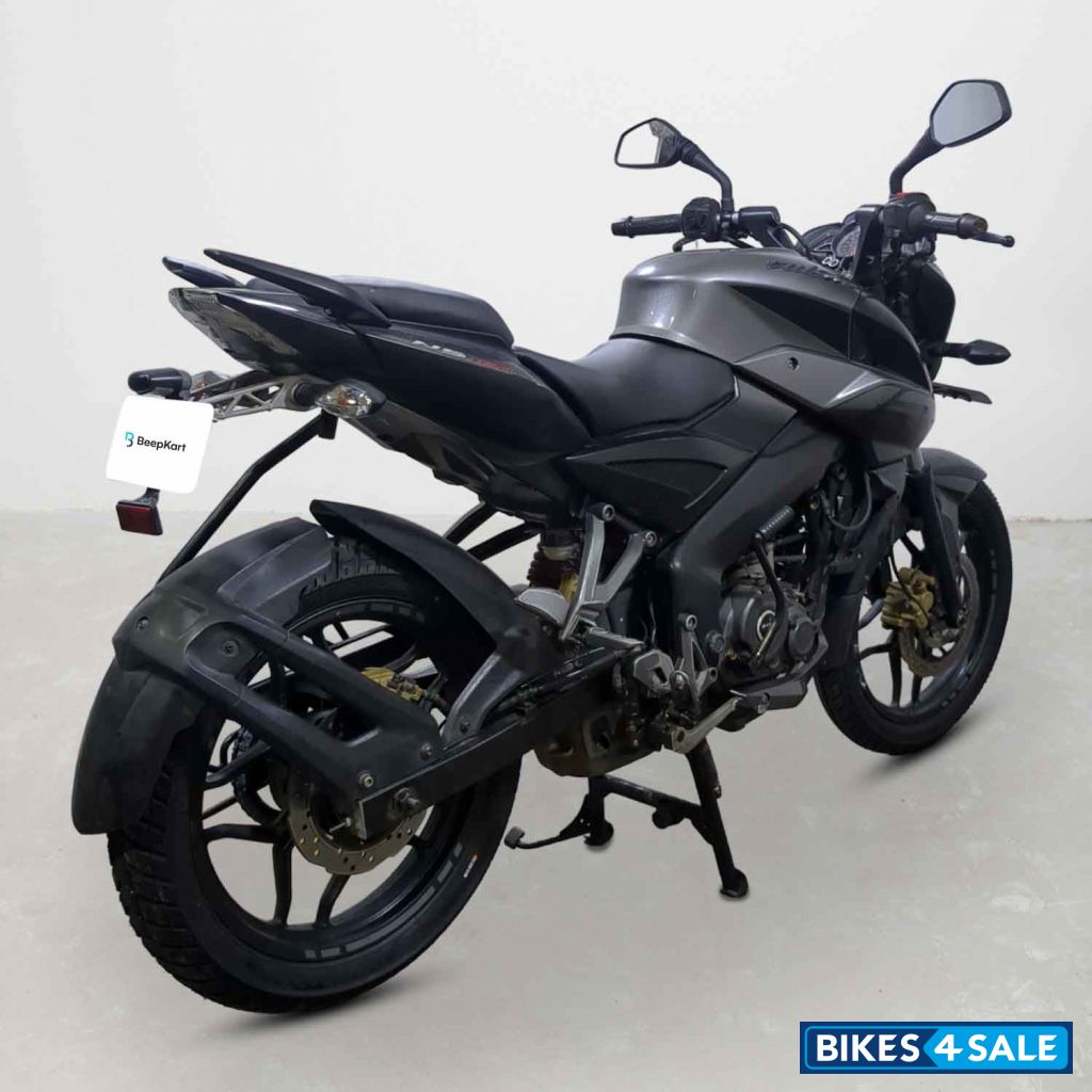 Bajaj Pulsar NS 160