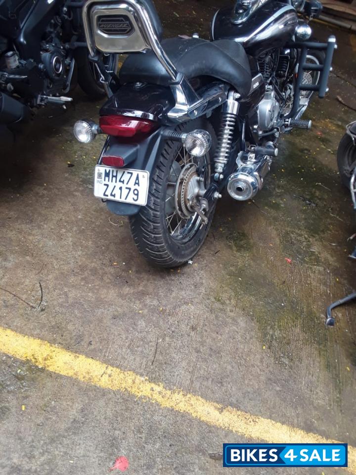 Bajaj Avenger Cruise 220 BS6