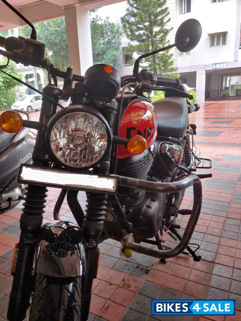 Royal Enfield Hunter 350 Metro