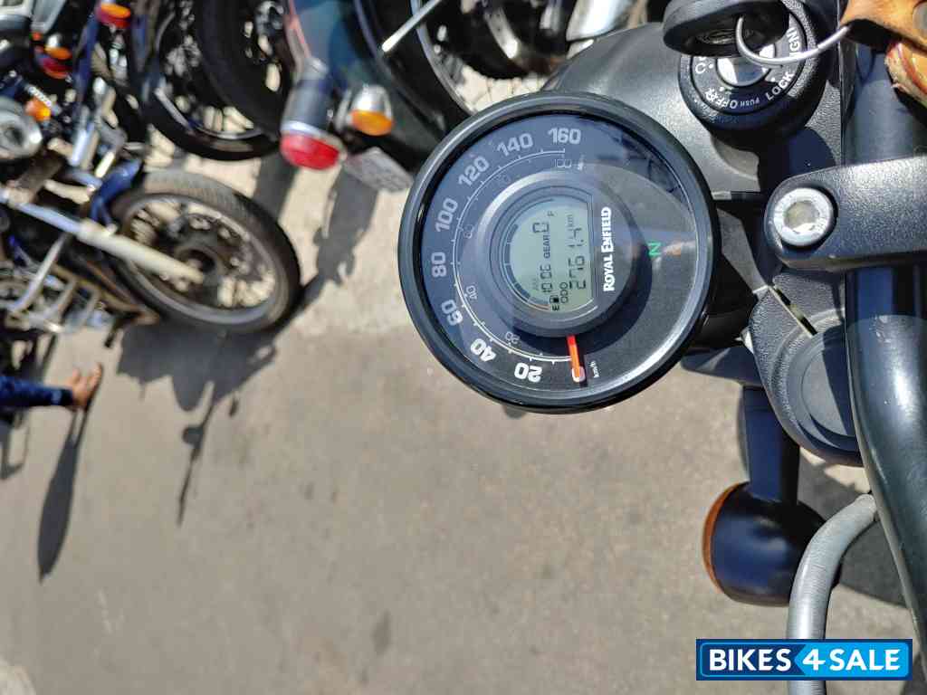 Royal Enfield Hunter 350 Metro