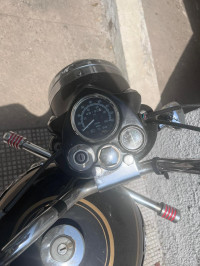 Royal Enfield Bullet 350