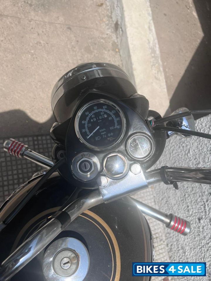 Royal Enfield Bullet 350