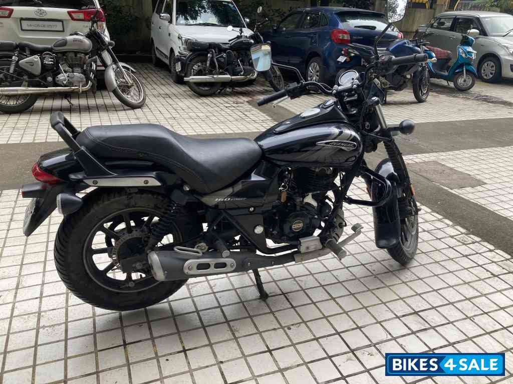 Bajaj Avenger Street 160 BS6