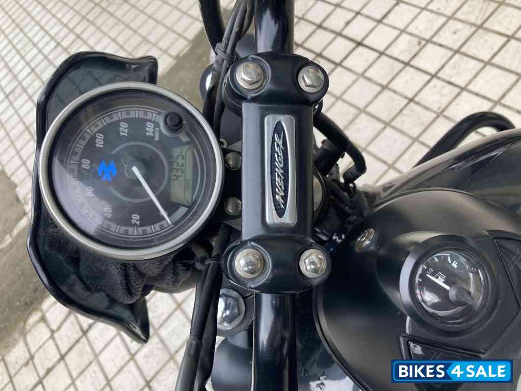 Bajaj Avenger Street 160 BS6