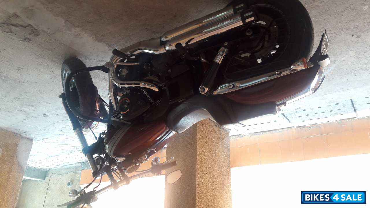 Maroon Harley Davidson Dyna Fat Bob FXDF