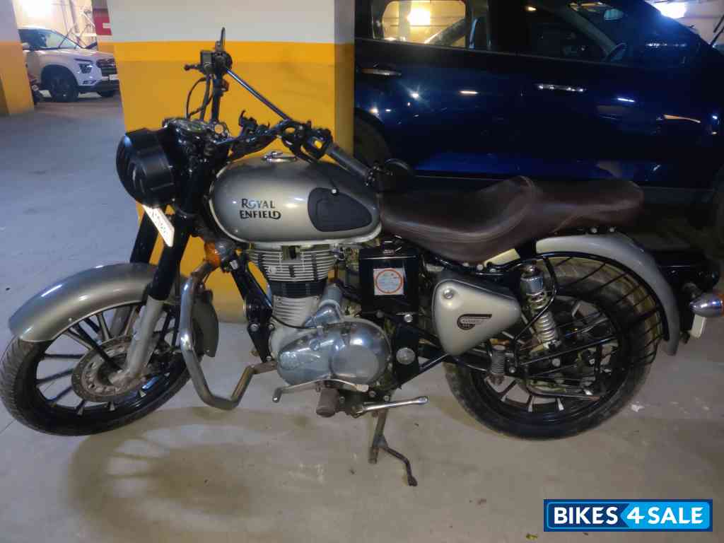 Royal Enfield Classic Gunmetal Grey