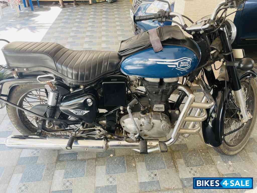 Sapphire Blue Royal Enfield Bullet Standard 350
