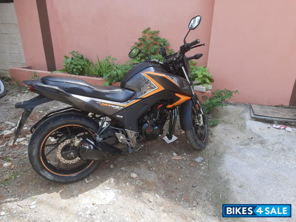 Honda CB Hornet 160R ABS