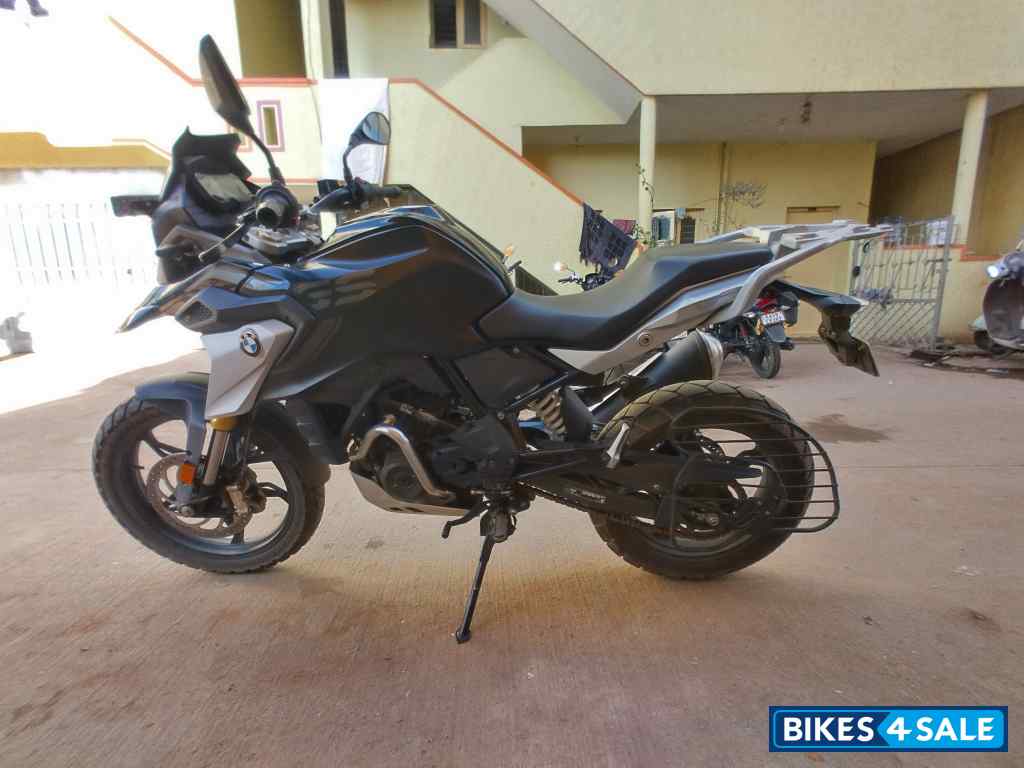 Tripled Black BMW G 310 GS BS6