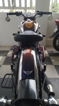 Royal Enfield Classic Chrome