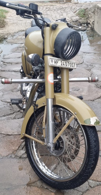 Royal Enfield Classic 500