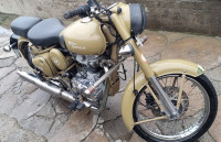 Royal Enfield Classic 500