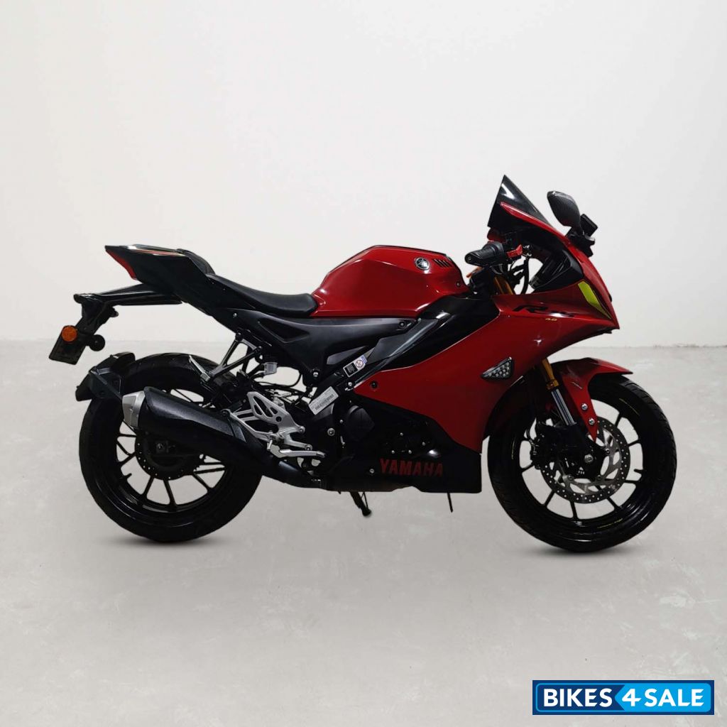Yamaha YZF R15