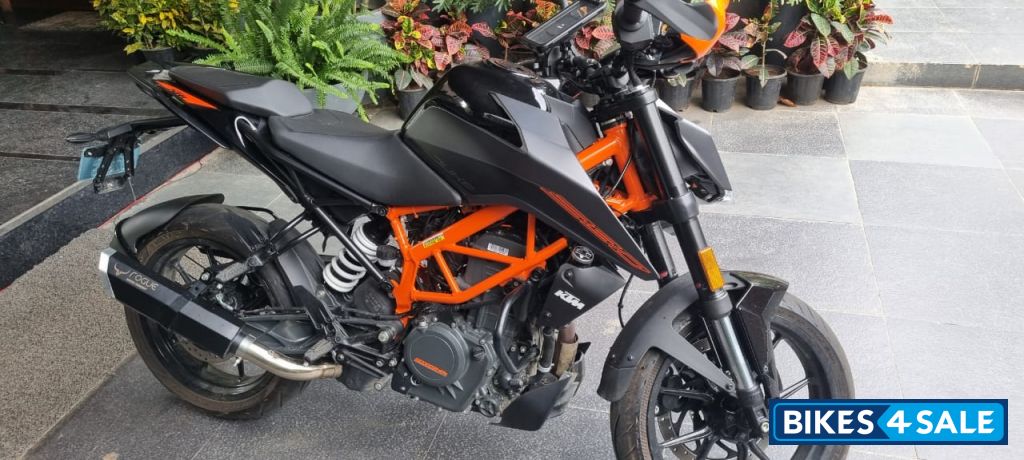 KTM Duke 390 BS6