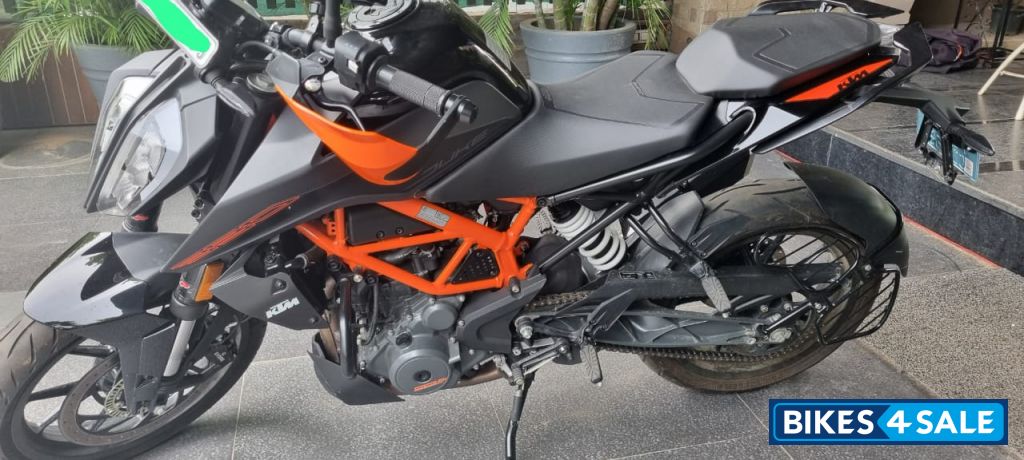 KTM Duke 390 BS6