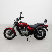 Bajaj Avenger 180 DTS-i