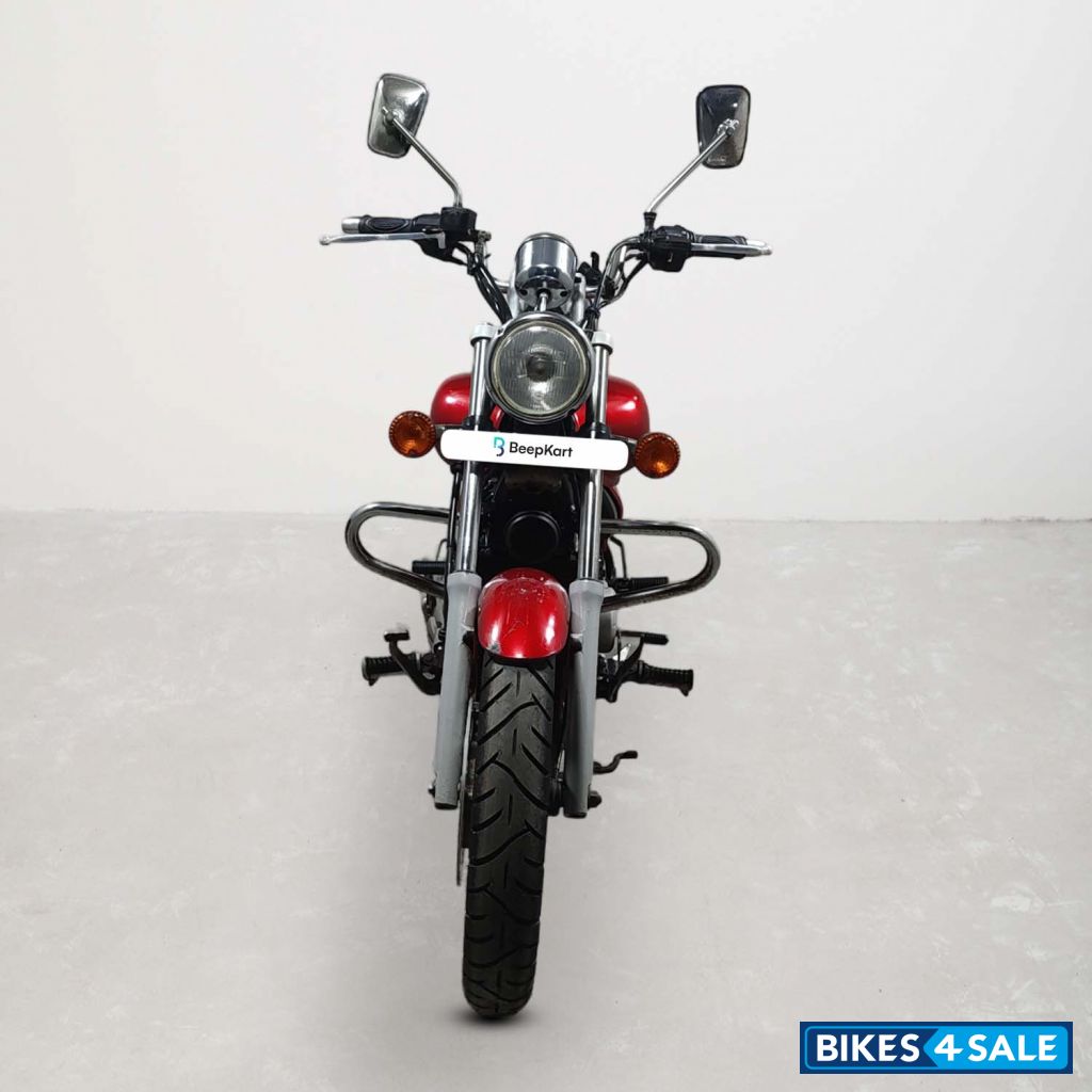 Bajaj Avenger 180 DTS-i