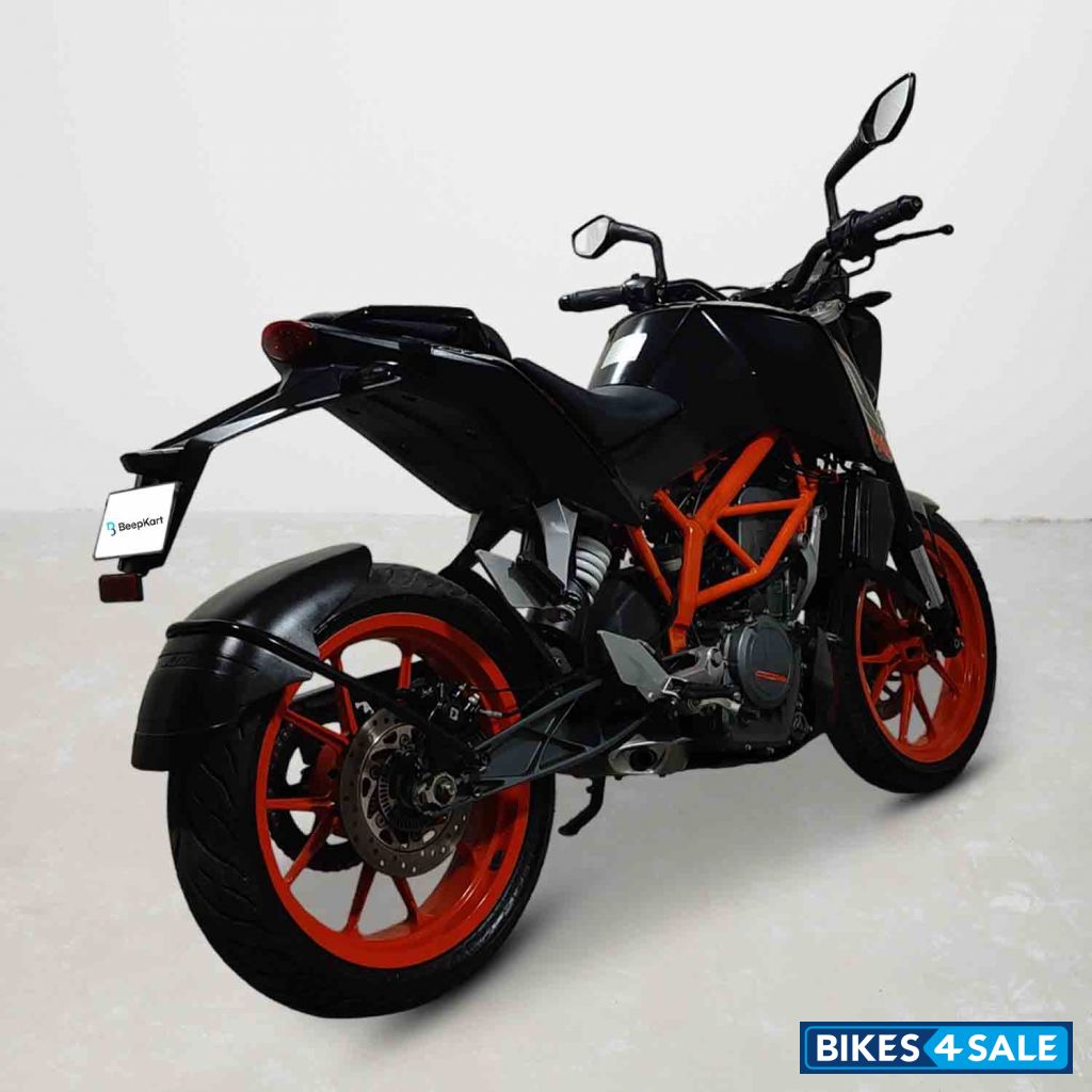 KTM Duke 390