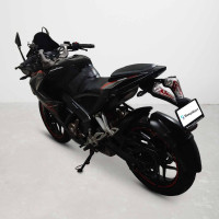 Bajaj Pulsar RS 200