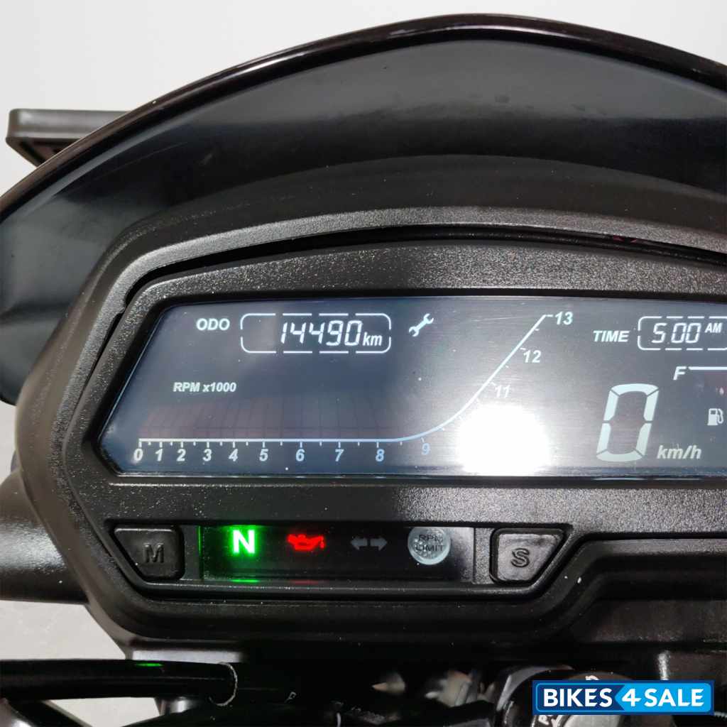 Bajaj Dominar 400