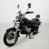 Bajaj Avenger 180 DTS-i