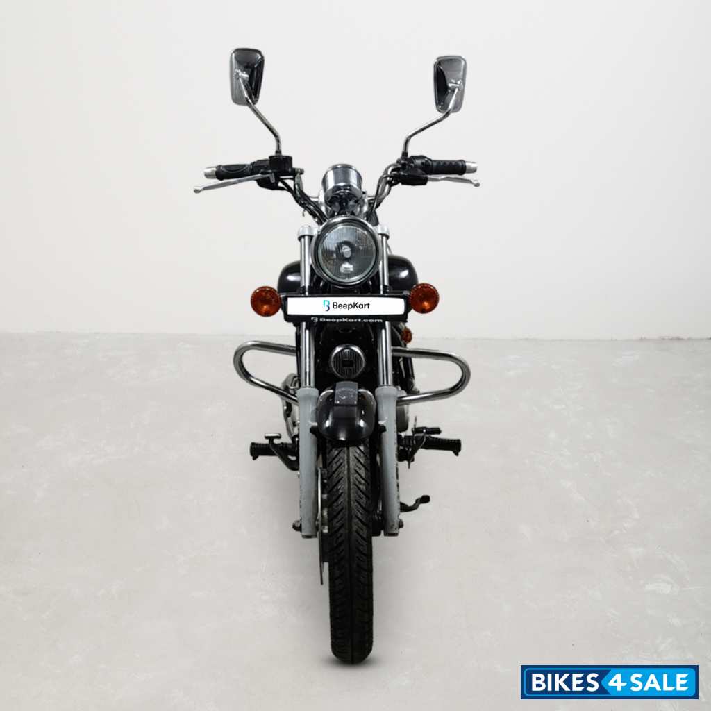 Bajaj Avenger 180 DTS-i Bajaj Avenger 180 DTS-i